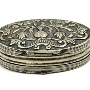 Ασημένια ταμπακοθήκη