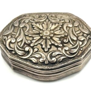 Silver snuffbox Benaki Museum replica collectible