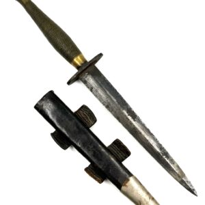 WWII British fighting dagger with original leather sheath collectible